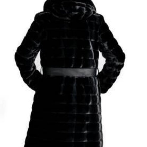 Nuage Luxuries Maxi Faux Fur Coat with Hood - Picture 5 of 6